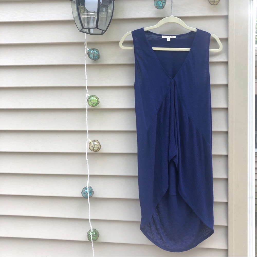 Express One Eleven Flowy Tank